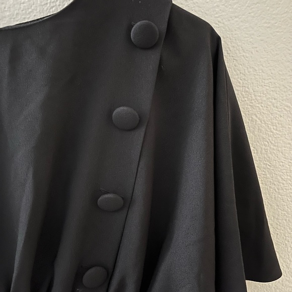 ASOS black short fitted dress with button detail short wing sleeves Size 2 - Picture 2 of 5